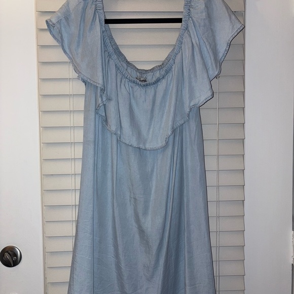 Justify Dresses & Skirts - For Justify Sky Blue Off-Shoulder Chambray Dress Size 2X